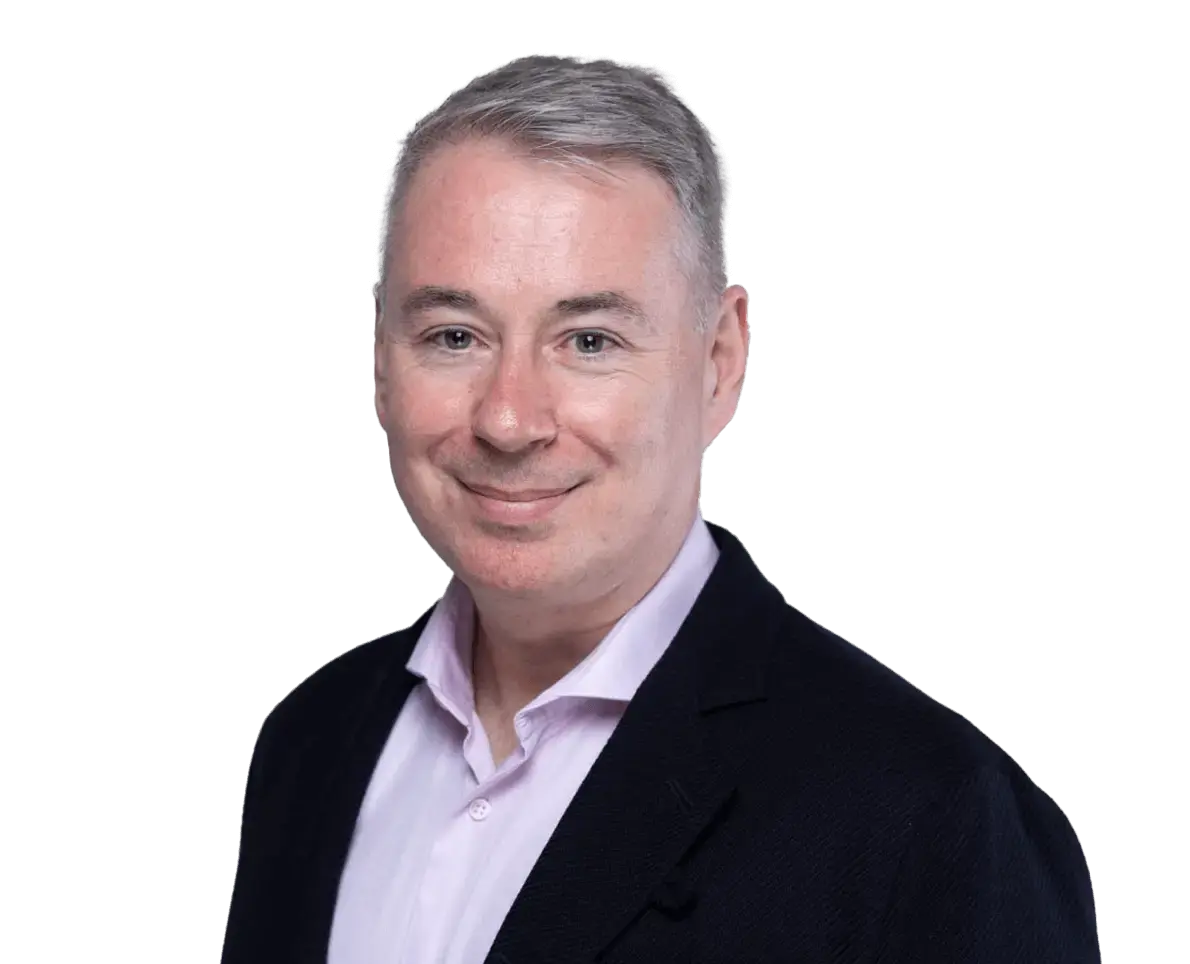 Gavin Mclean headshot