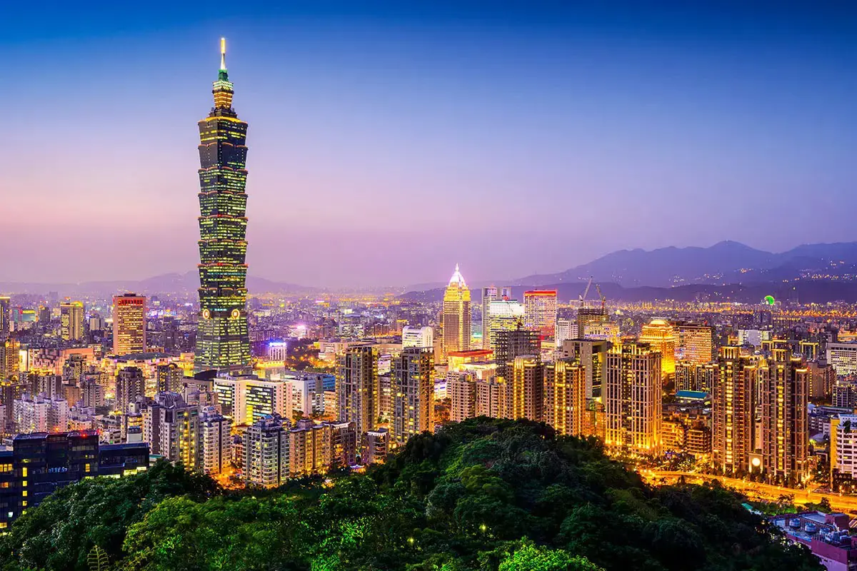 Skyline photo of Taiwan at night